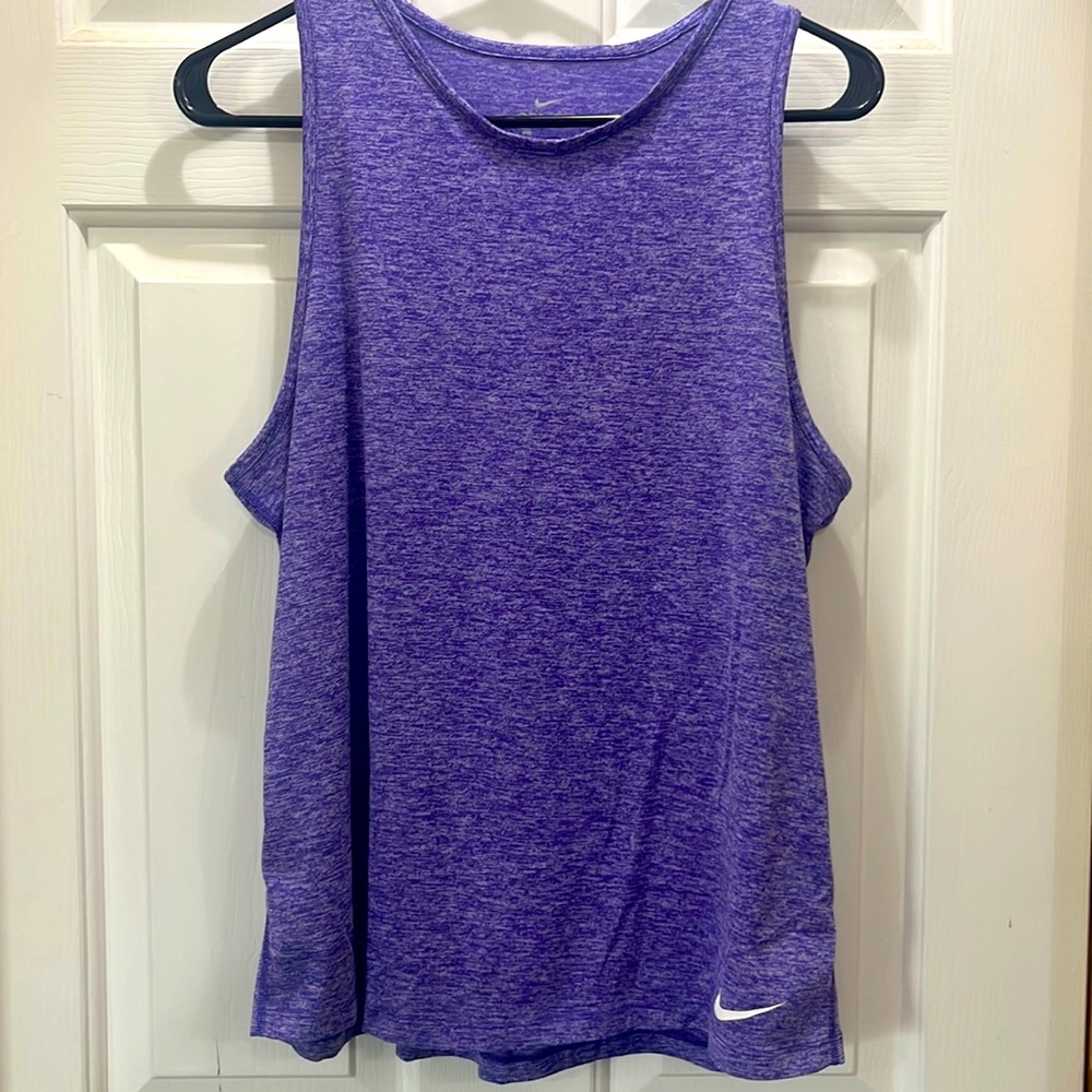Women’s purple Nike tank top